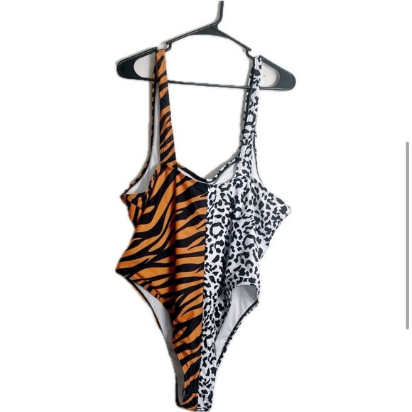 Women’s Two- Tone NWOT Swimsuit - Picture 4 of 4